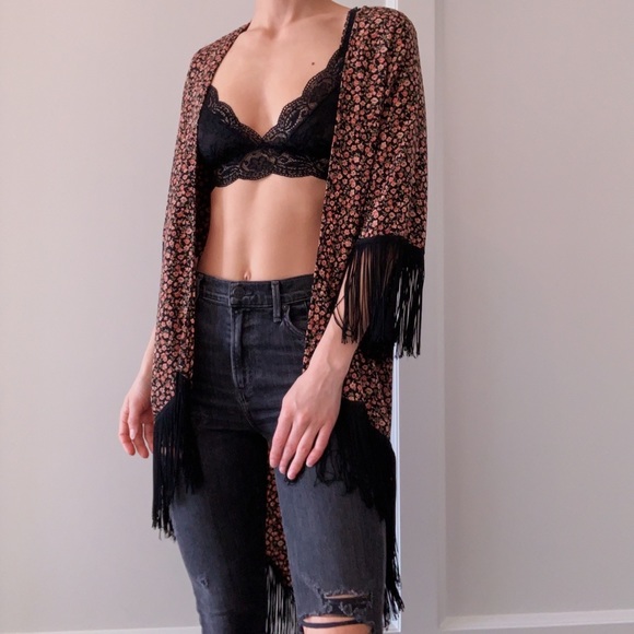 floral fringe kimono 🌷🌚 - Picture 7 of 13